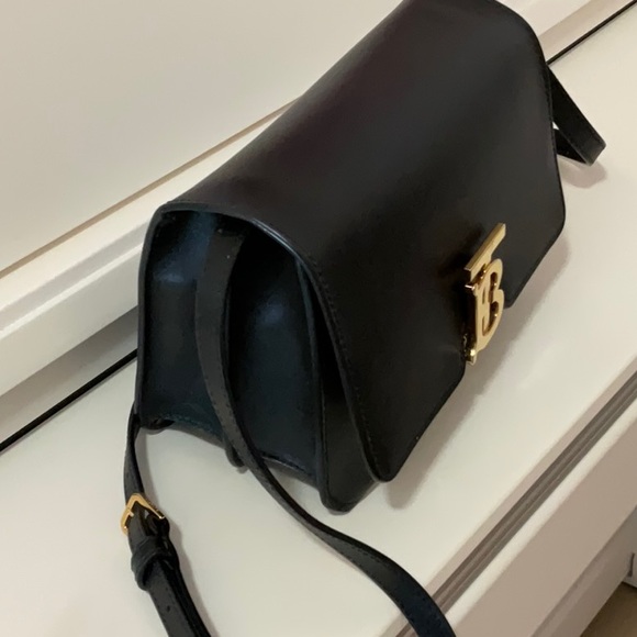 Authentic Burberry small TB bag, full leather both exterior and interior - Picture 5 of 10